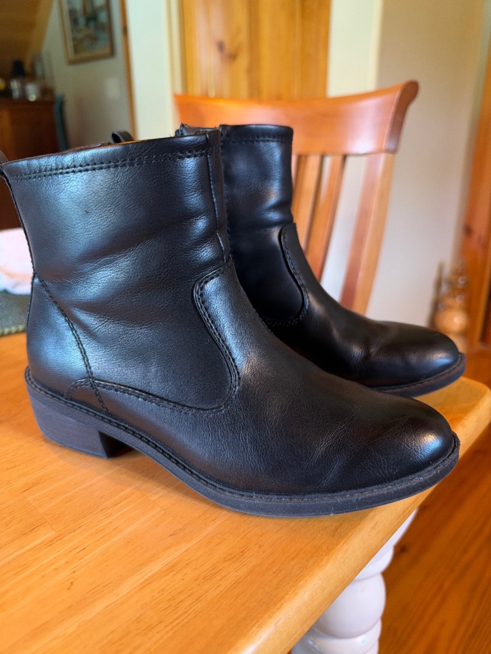 Black boots